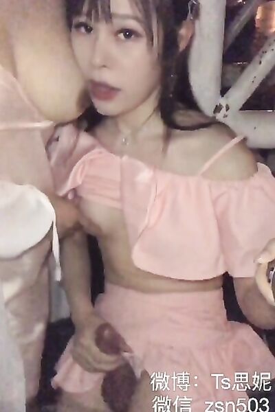 Foto hot Zhang Sini di nudi