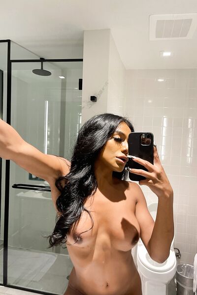 Fotos sensuais Supreme North de nudez