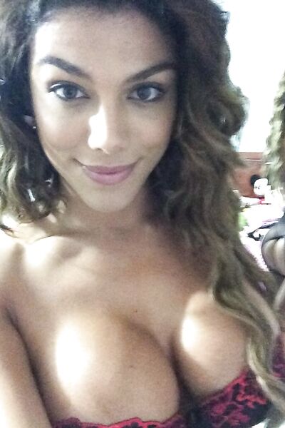 Fotos calientes FreshxDollts de desnudos