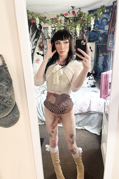 LunaTsBelle Fotos de nudez (30 fotos)
