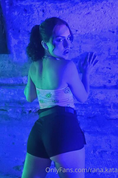 Photos de nu Rana Katana sexy