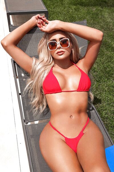 Photos de nu exclusives Edenthedoll