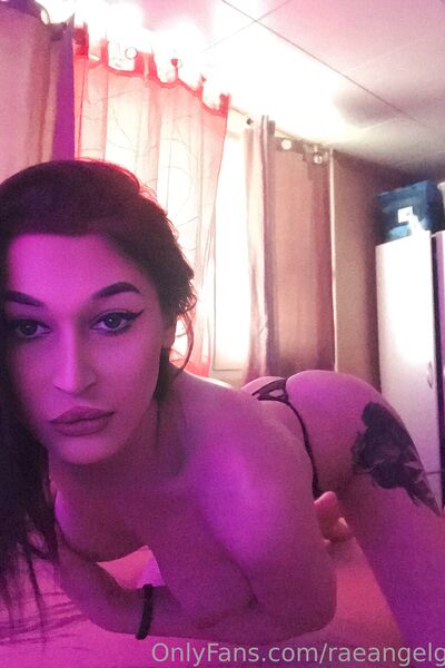 Fotos sensuais Raeangelgirl de nudez
