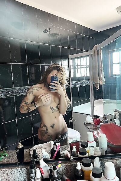 Bárbara Pinheiro Fotos desnudas (17 fotos)