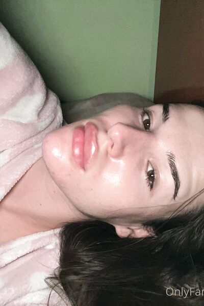 Fotos calientes Davidatwerk alias Lucia Perez desnuda