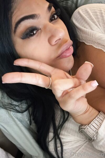 Fotos sensuais Prettypreessure de nudez