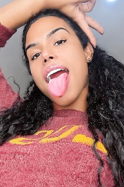 Nicolle Laís Les meilleures photos de nus (8 photos)