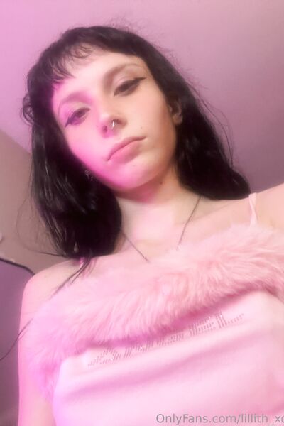 Photos de nu Lillith xoxo sexy