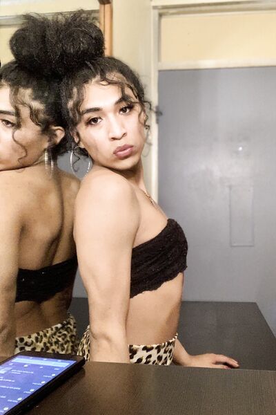 Fotos sensuais Luma Lavont de nudez