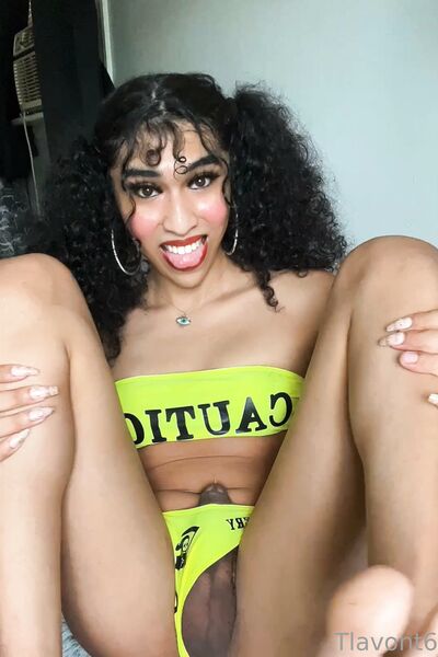 Fotos sensuais Luma Lavont de nudez