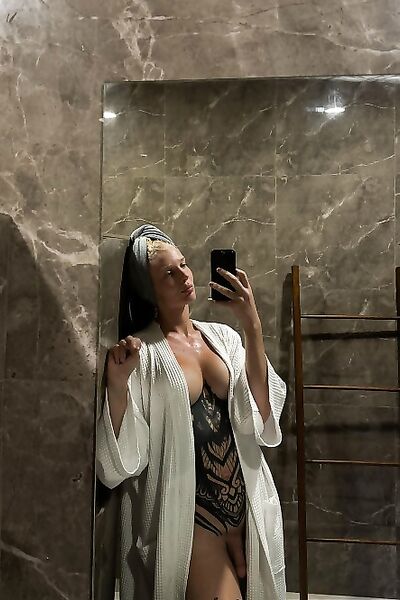 Celine Dijjon