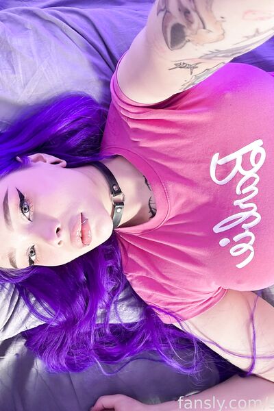 Foto hot Sandra Lamp di nudi