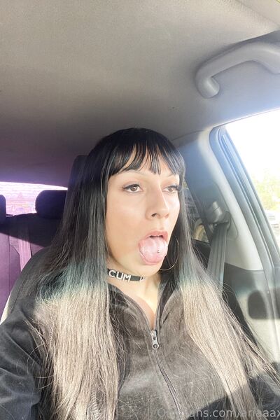 Ariaaaxxx alias Priscilla