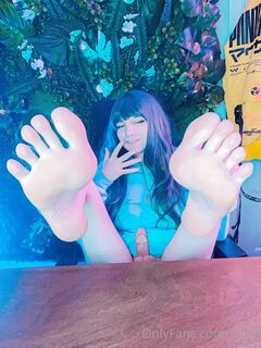 Hot Lunluns Nude Photos