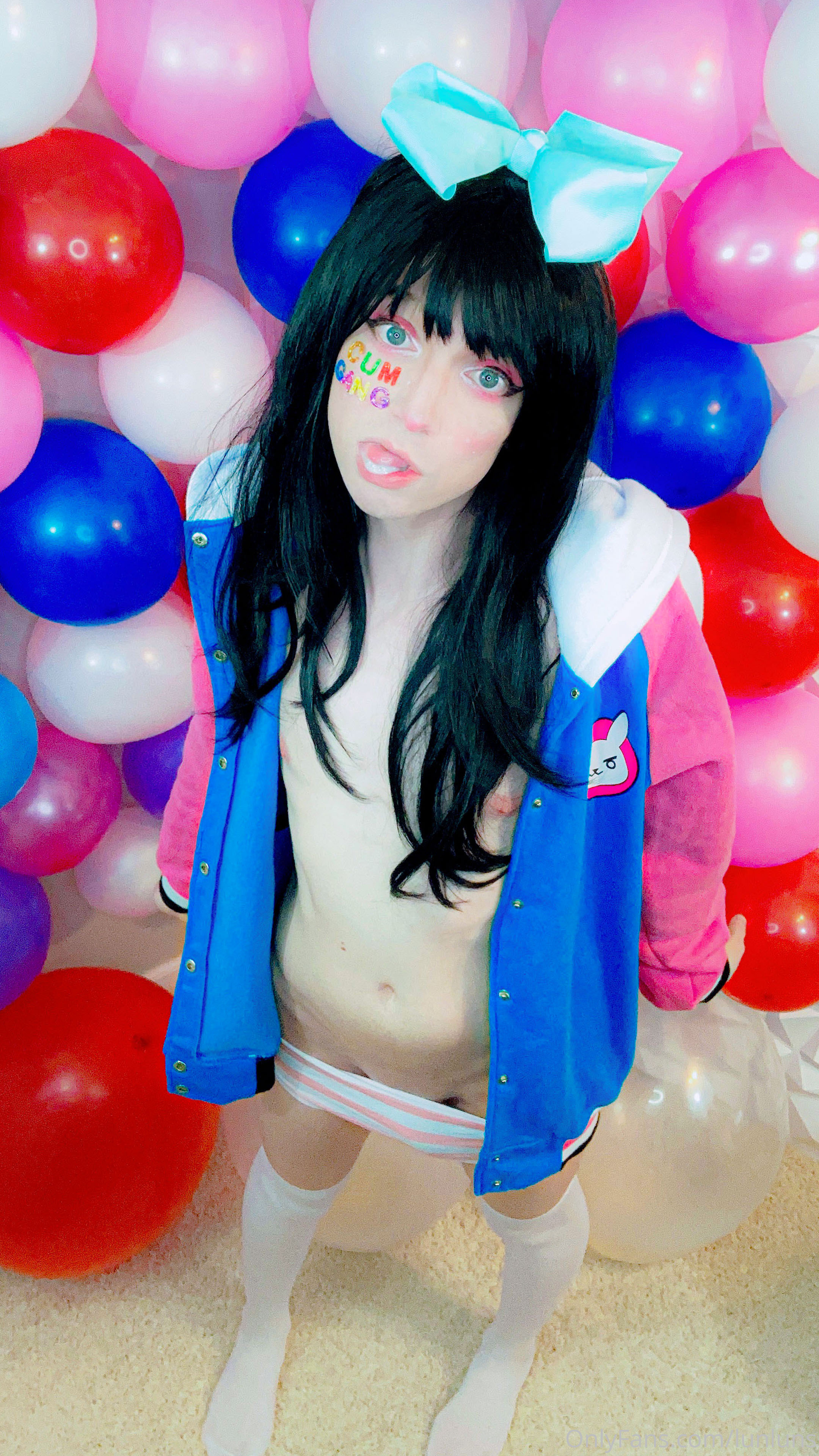 Hot Lunluns Nude Photos