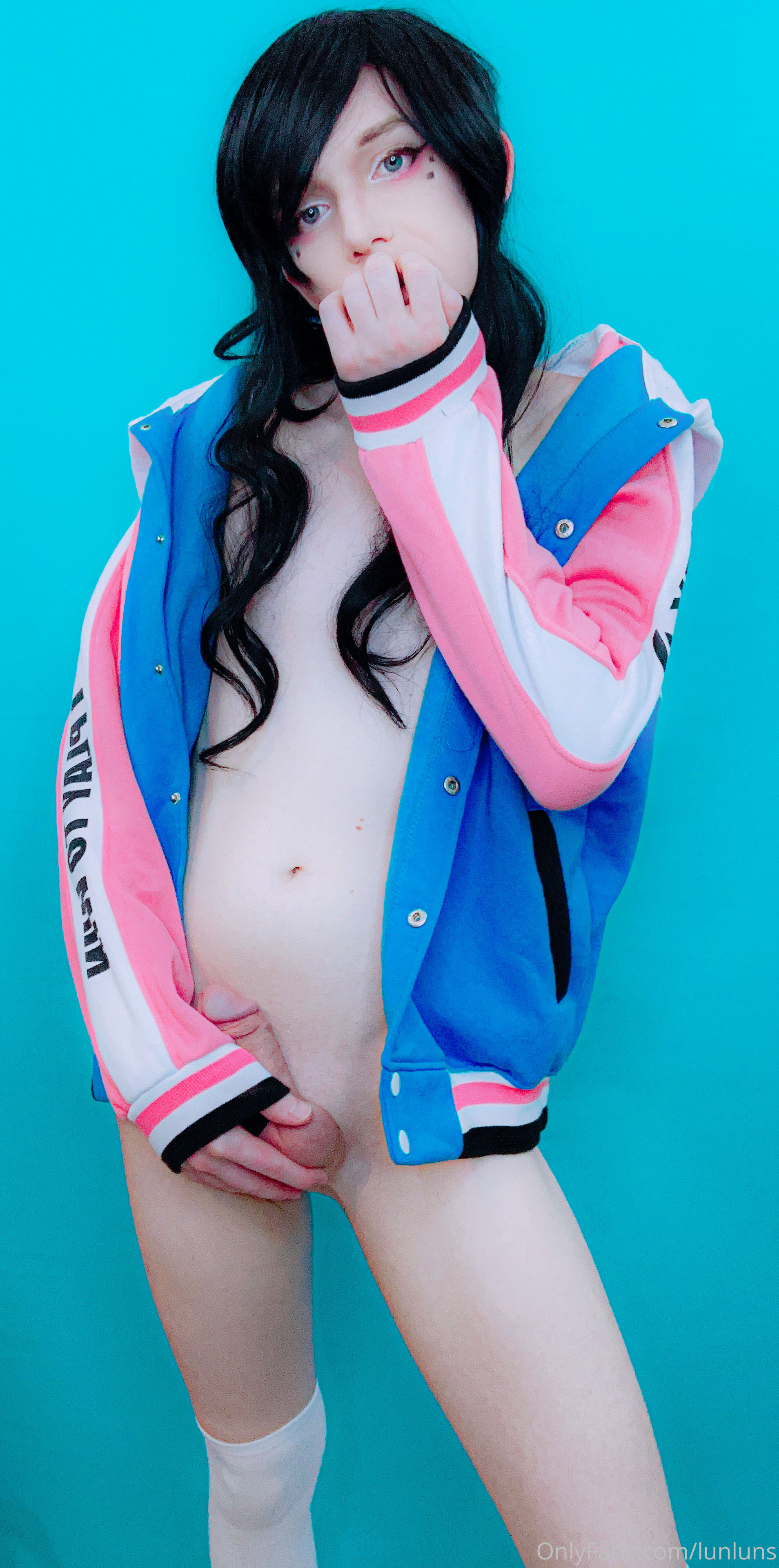 Hot Lunluns Nude Photos