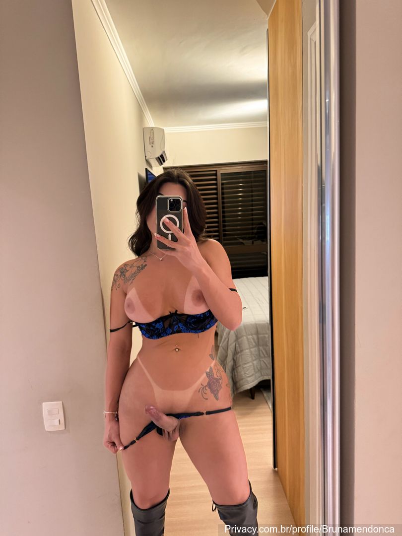 Bruna Mendonça Naked Photos (26 Pics)