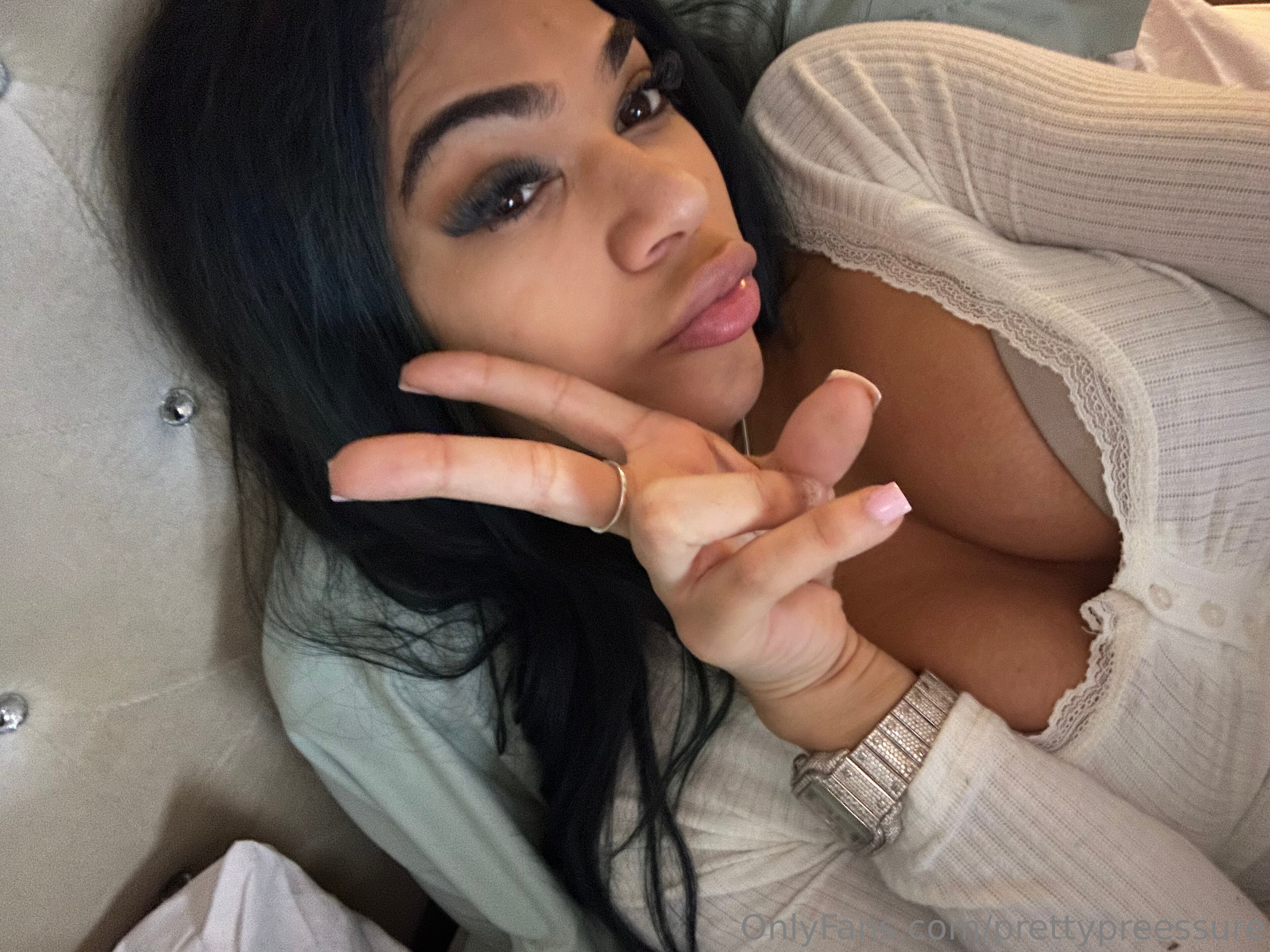 Hot Prettypreessure Nude Photos