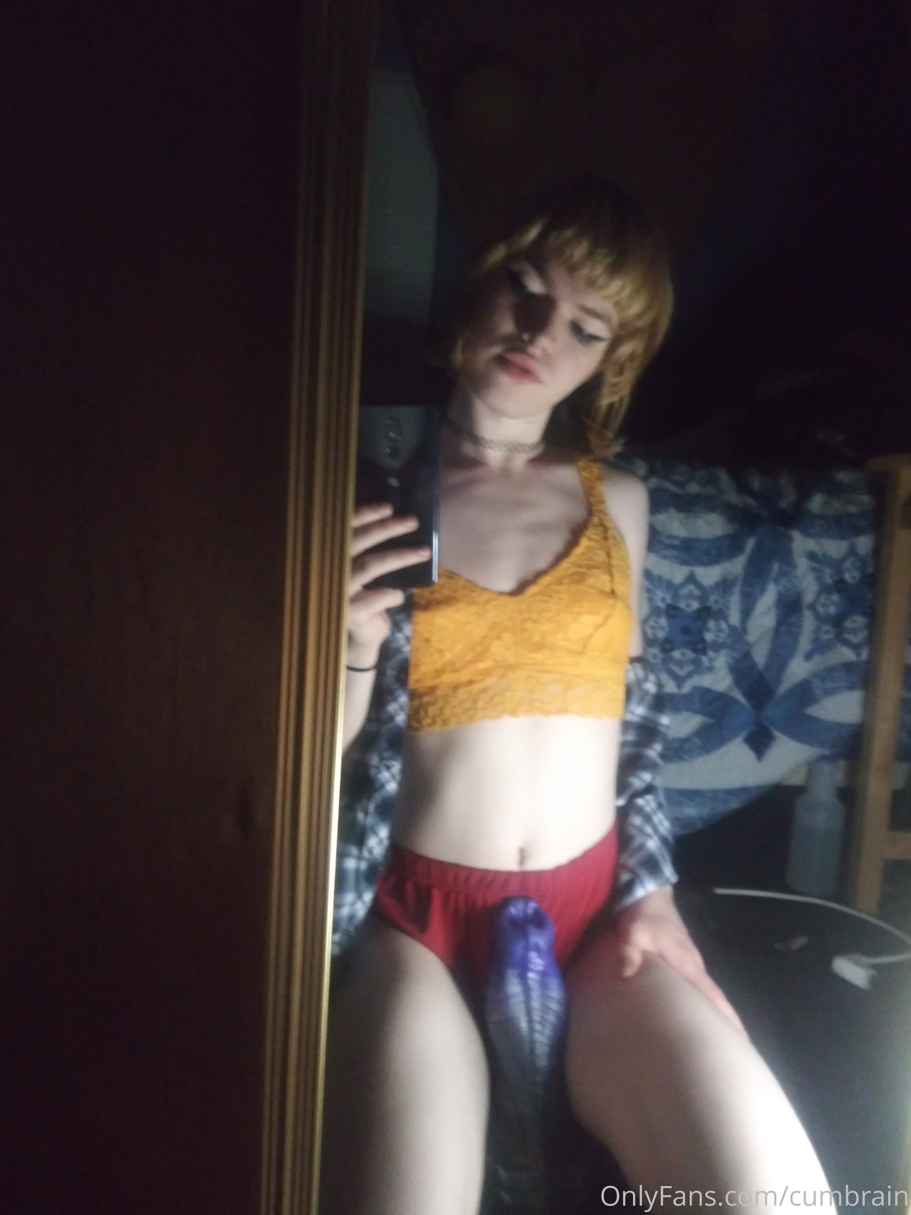 Hot Cumbrain Nude Photos