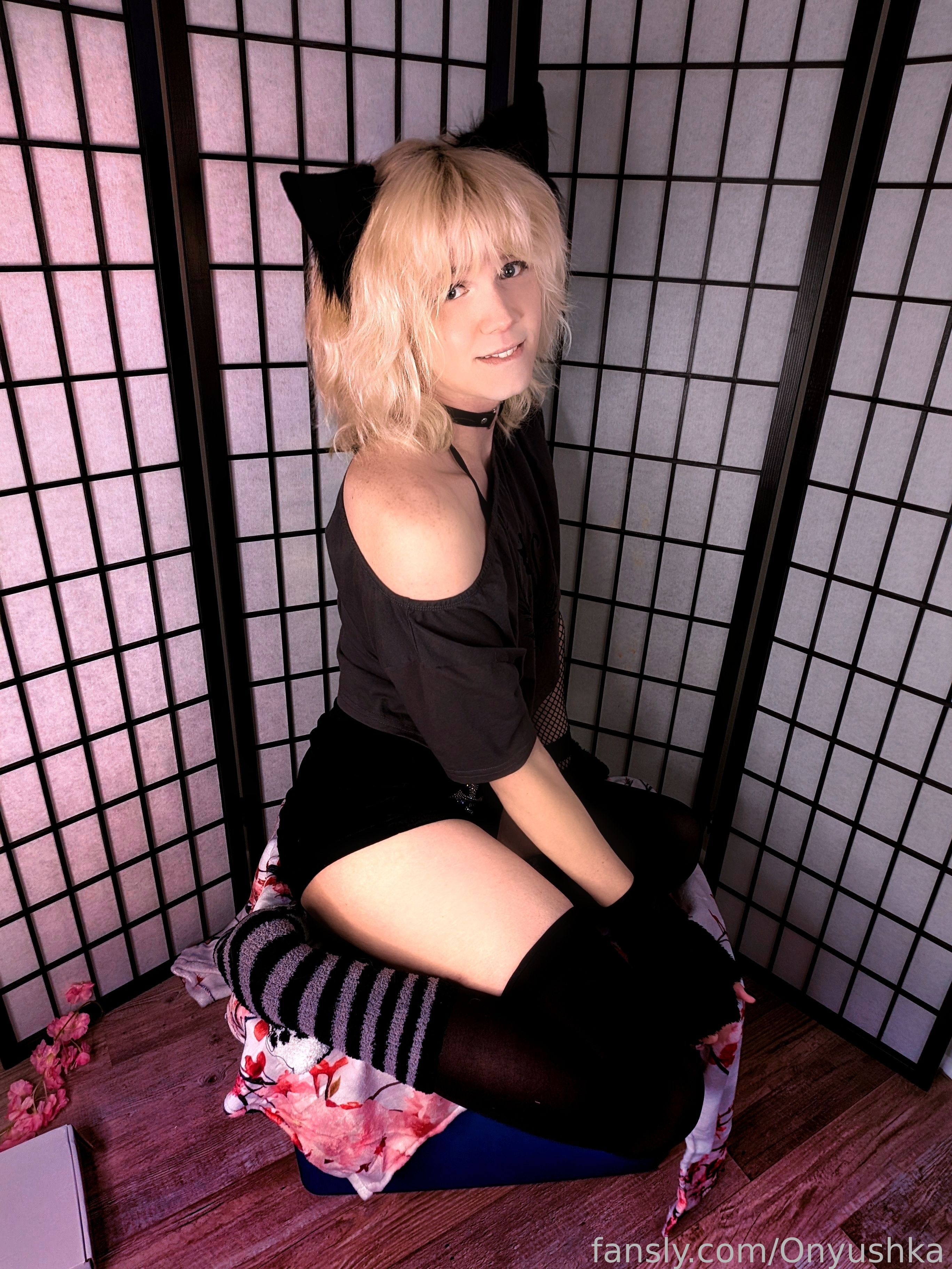 Hot Onyushka Nude Photos