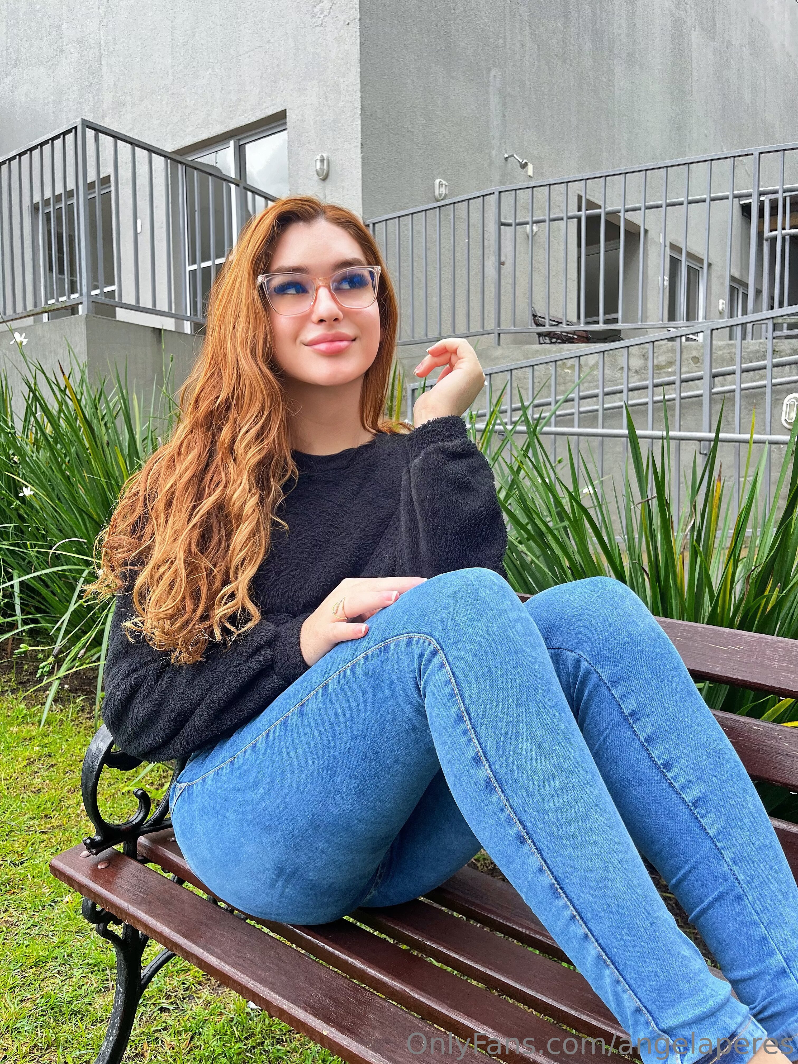 Hot Angela Peres Nude Photos