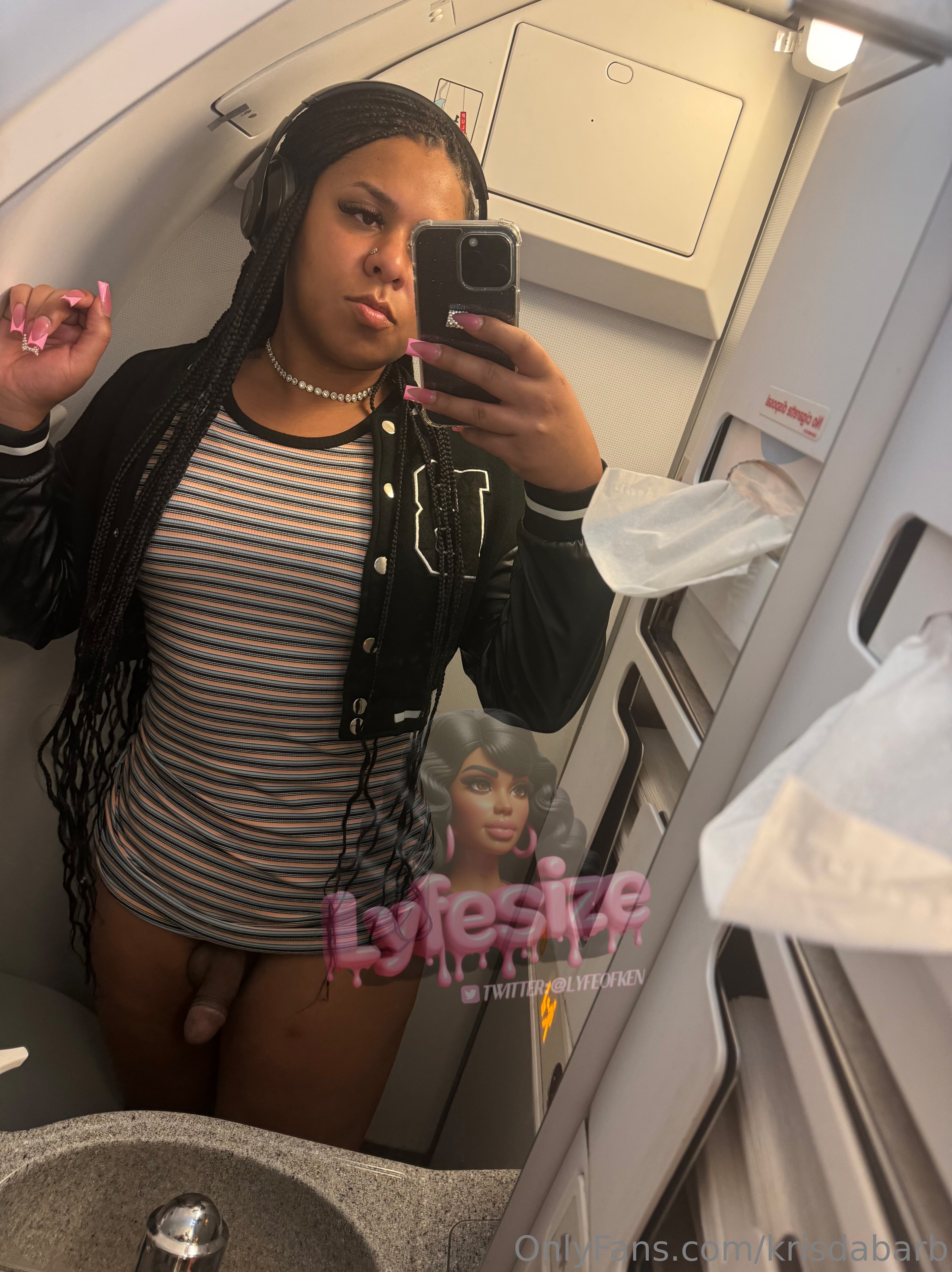 Hot krisdabarb aka Kendoll Nude Photos