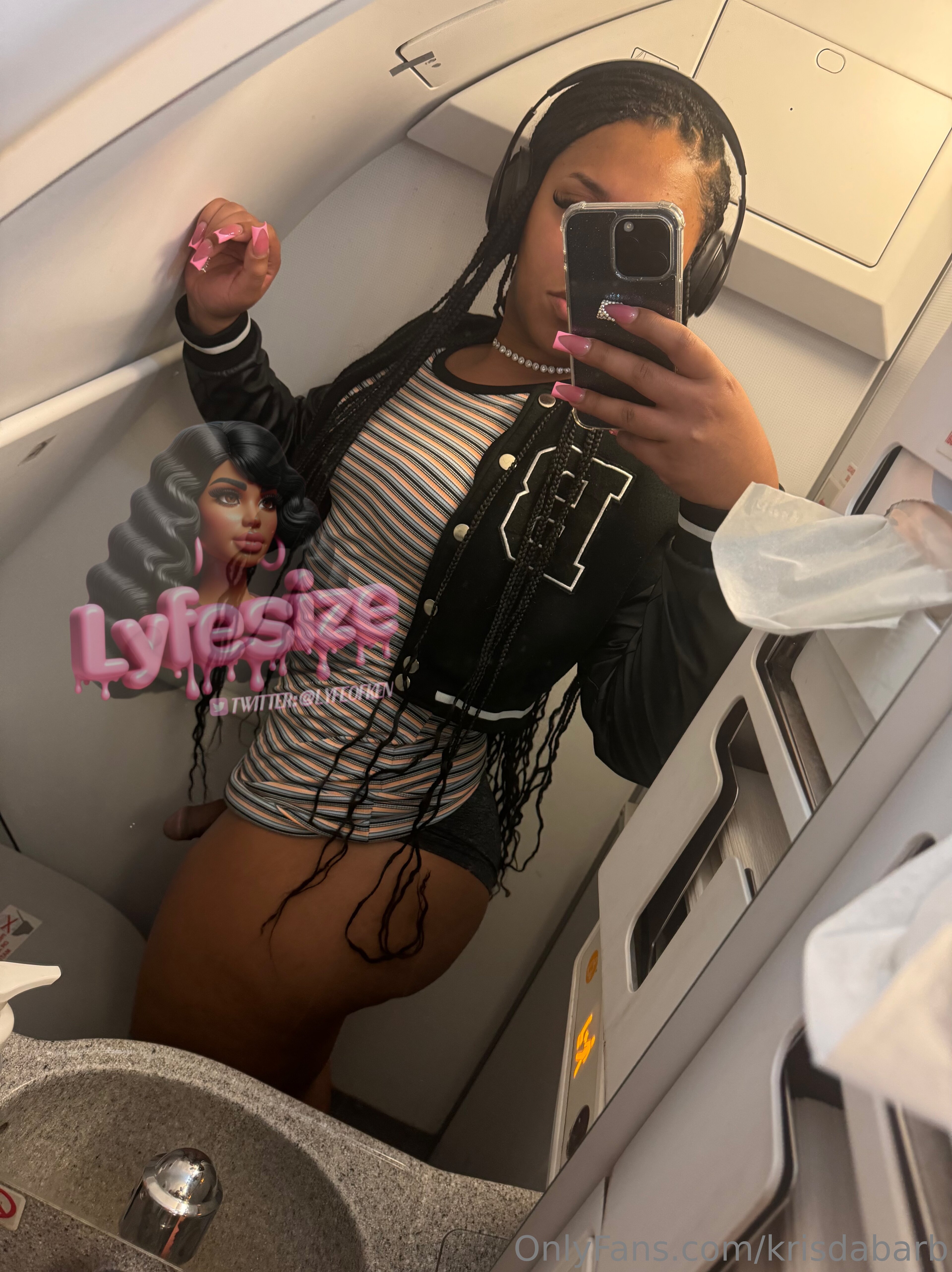 Hot krisdabarb aka Kendoll Nude Photos