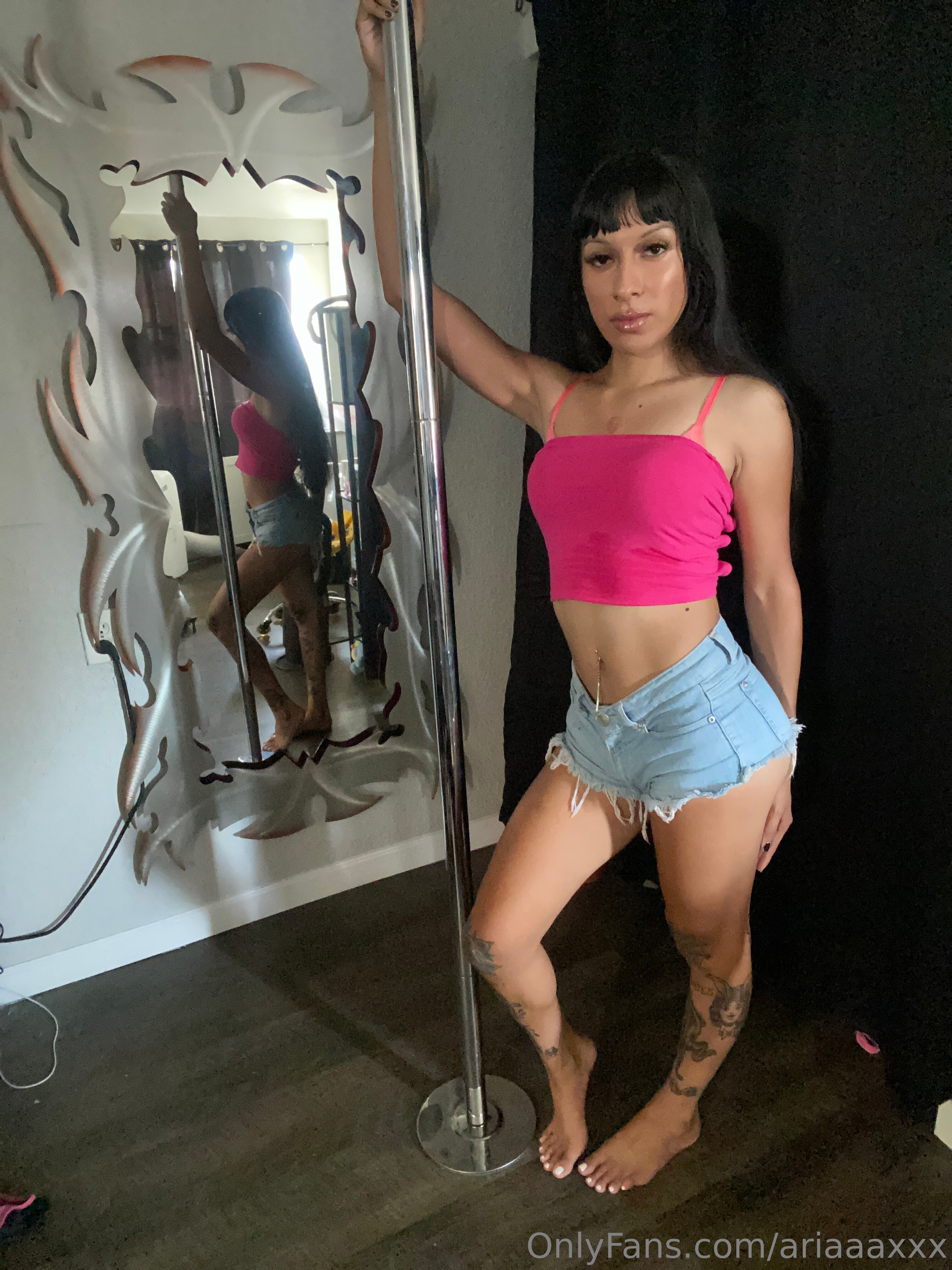 Ariaaaxxx aka Priscilla